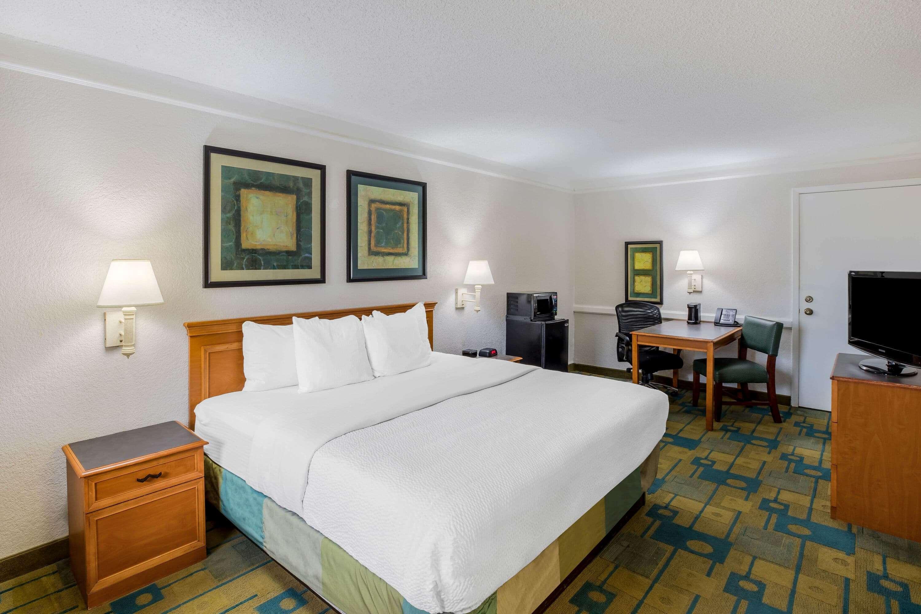 La Quinta Inn By Wyndham Lufkin Εξωτερικό φωτογραφία