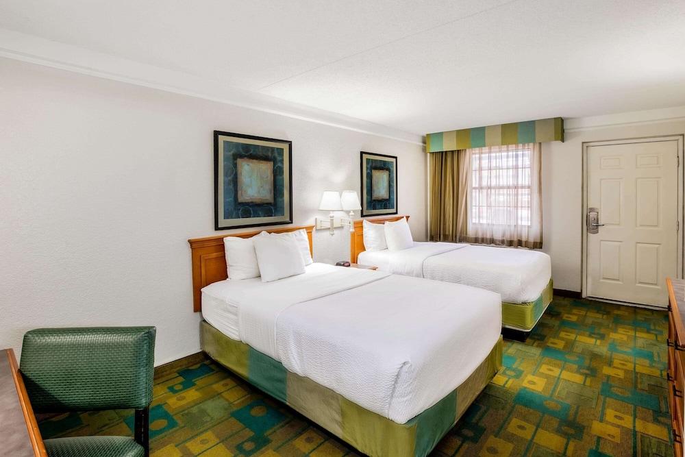 La Quinta Inn By Wyndham Lufkin Εξωτερικό φωτογραφία